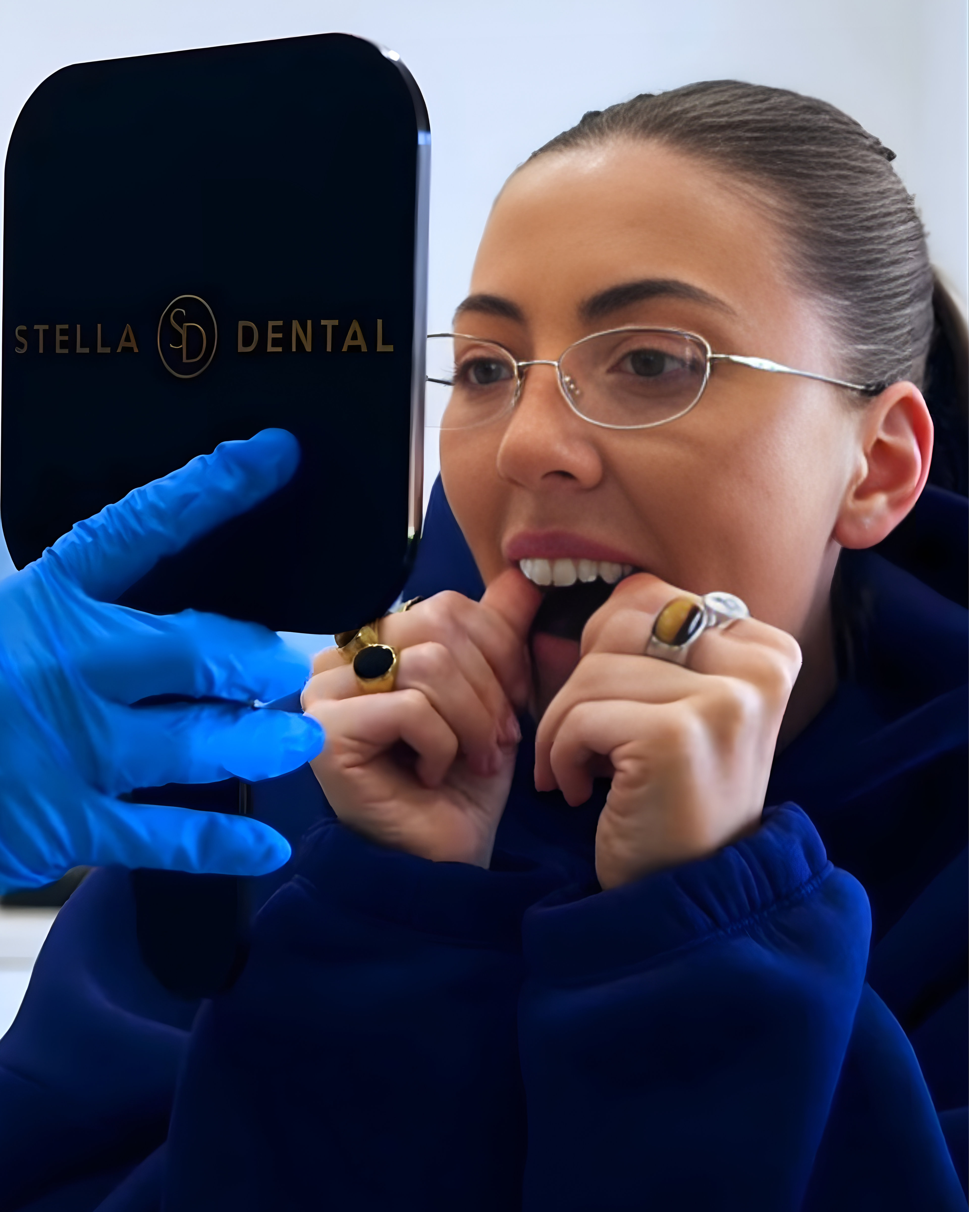 Lyvia-music placing her invisaligns at Stella Dental Nottingham